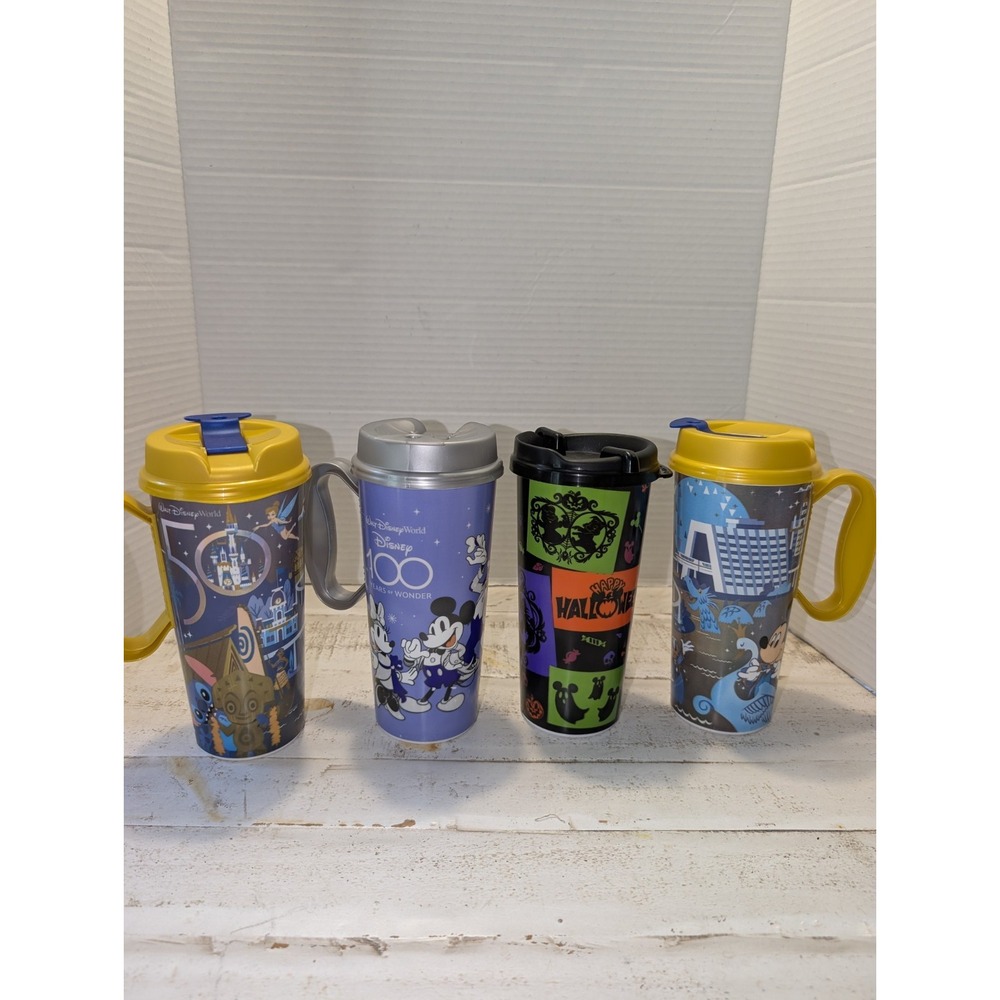 Walt Disney World Resorts Collectible Plastic Mugs With Lids ( Lot Of 4 )